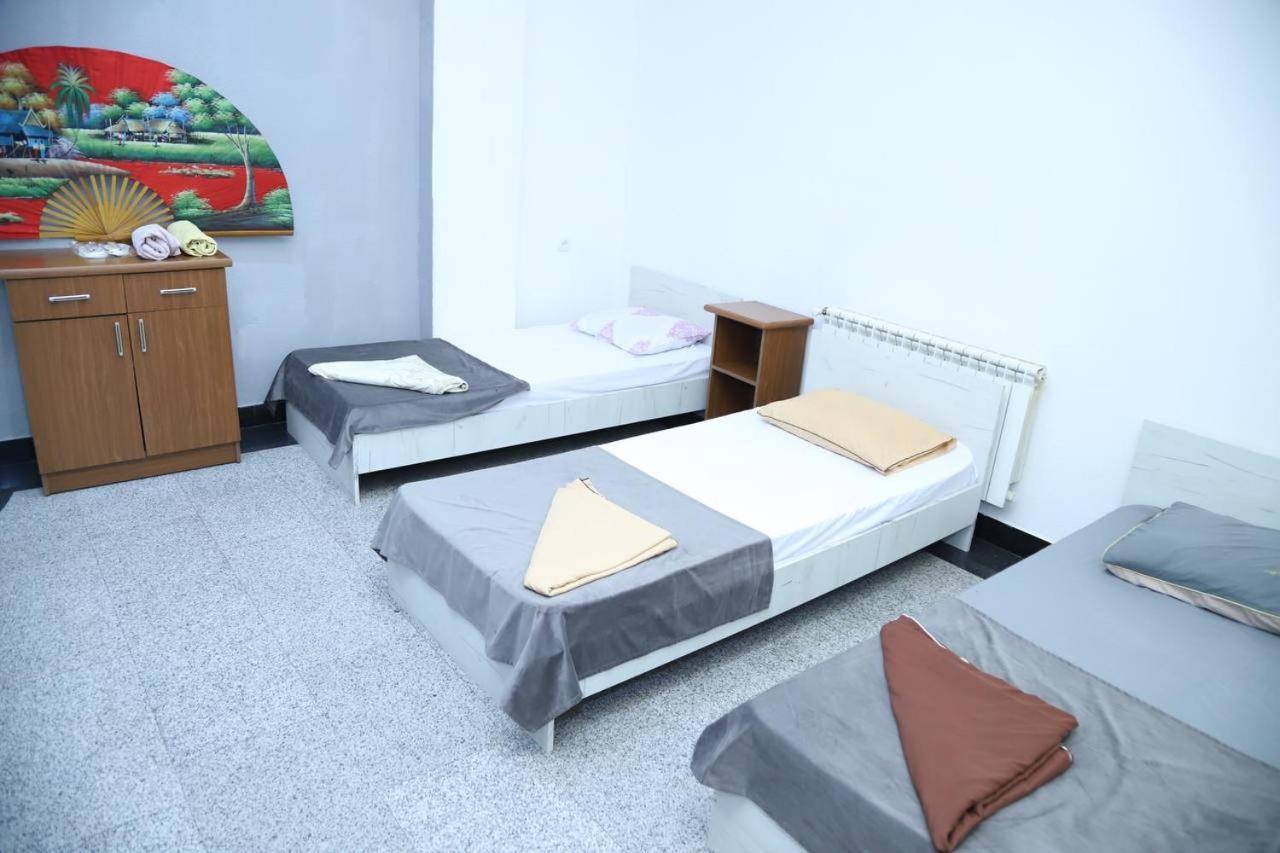 Joy Hotel Apartament เยเรวาน ภายนอก รูปภาพ